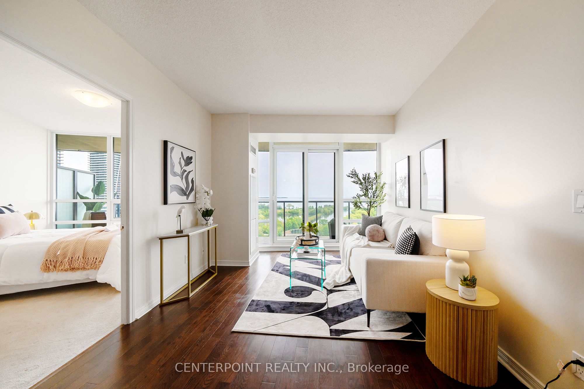 2230 Lake Shore Boulevard W 1107
