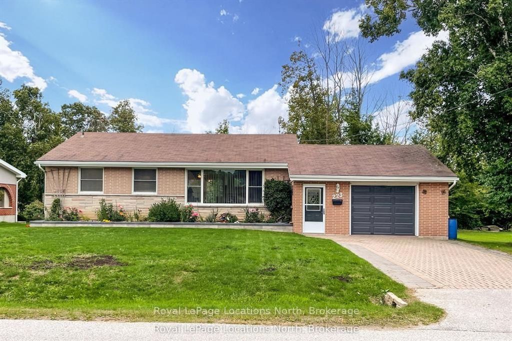 Photo of 223 Pearson Street, Meaford, ON N4L 1L6 (MLS # X12645310)