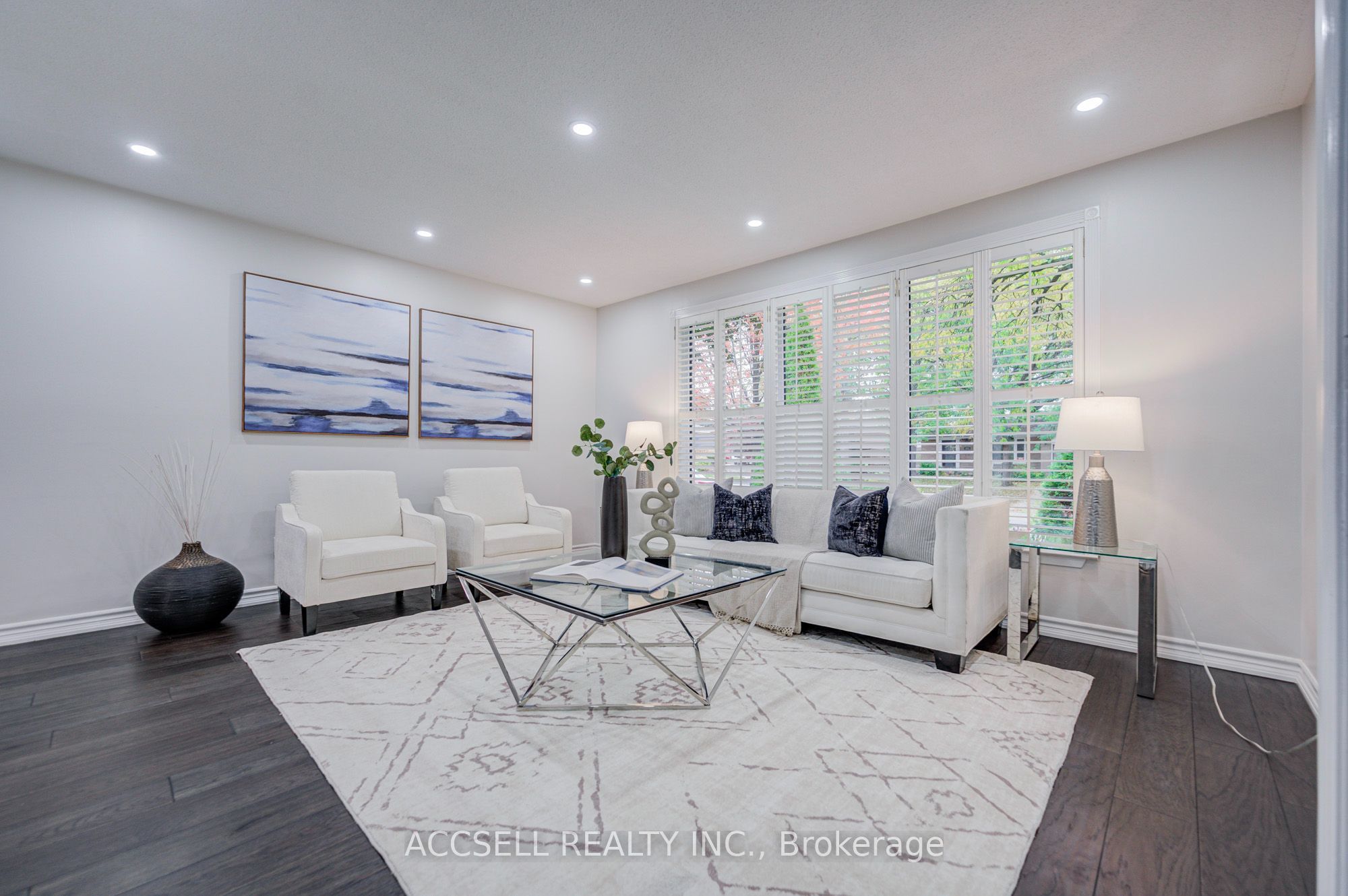 440 Sunset Drive