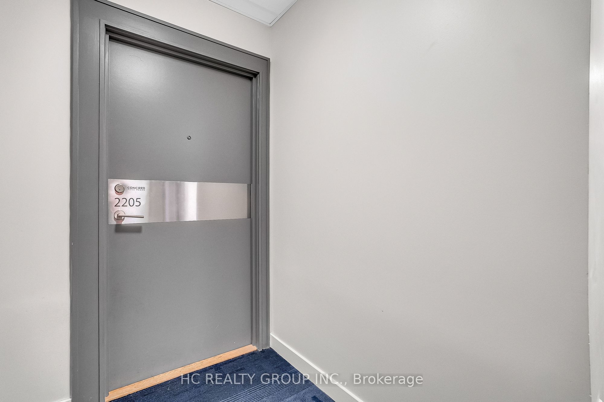 33 Singer Court 2205