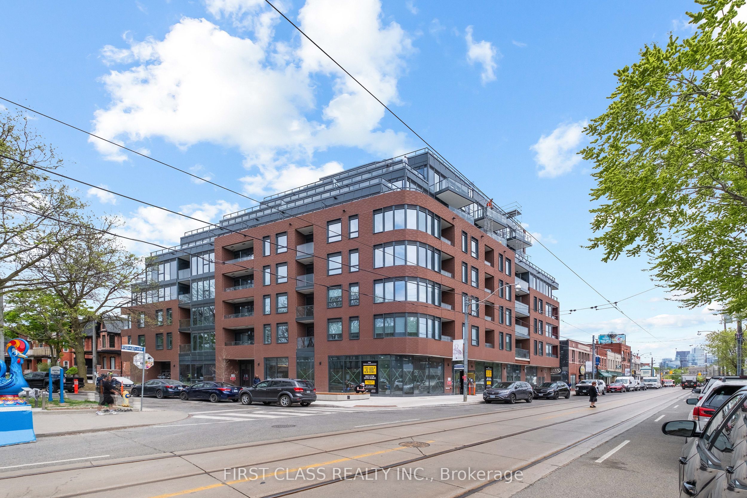5 Lakeview Avenue 516