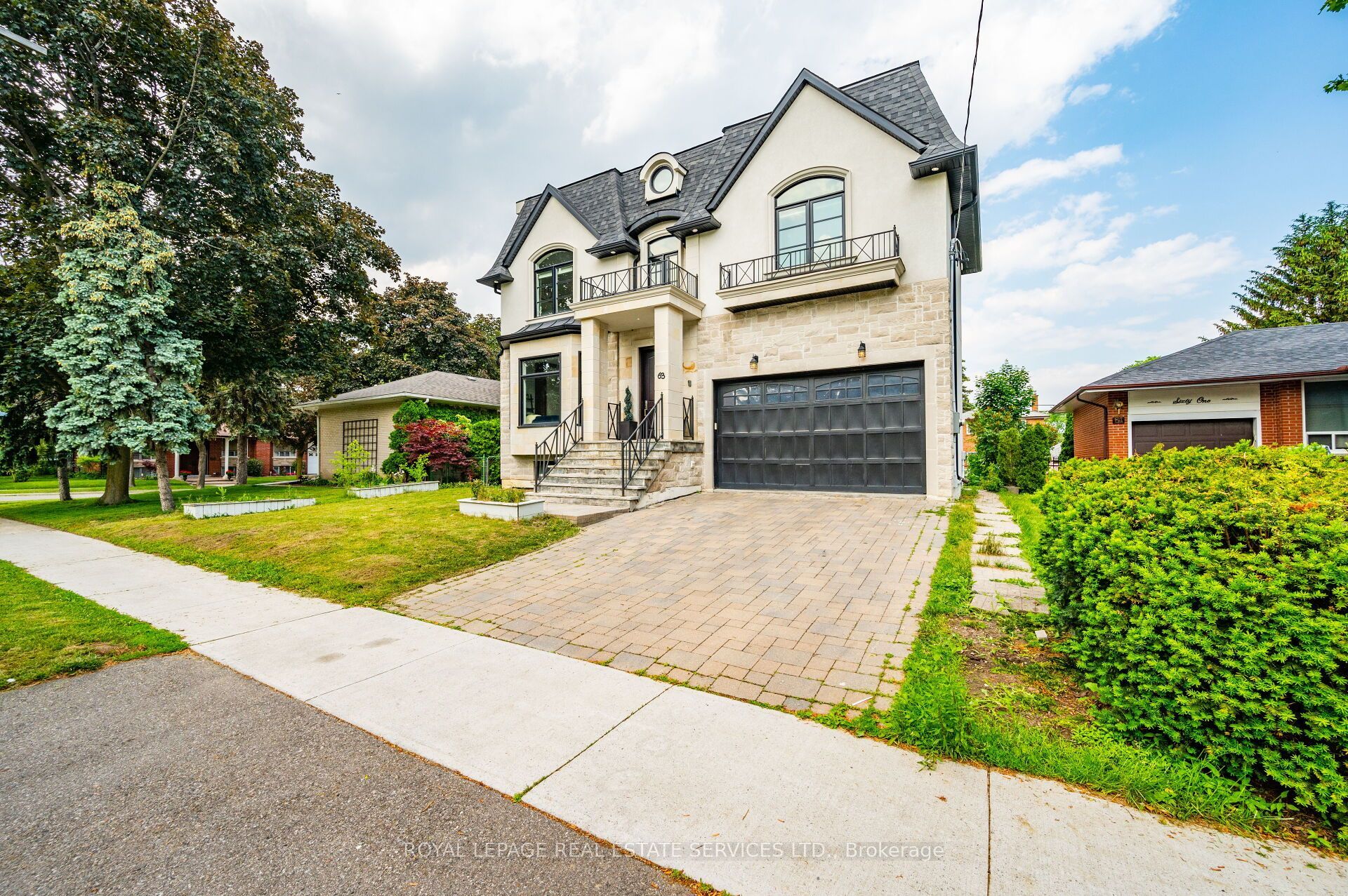 63 Burrows Avenue L