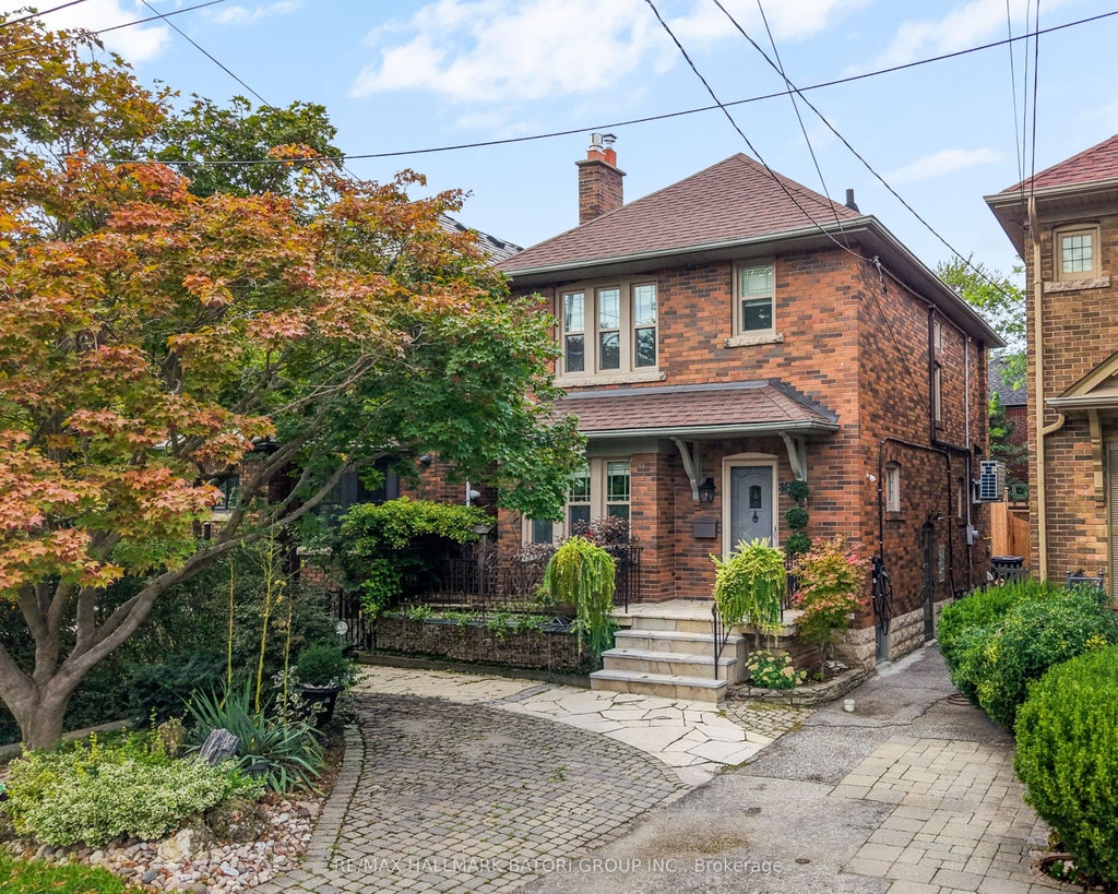 Photo of 166 Old Orchard Grove, Toronto, ON M5M 2E4 (MLS # C13754750)