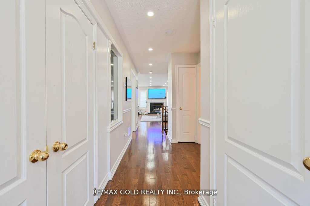Photo of 156 Barleyfield Road, Brampton, ON L6R 2K3 (MLS # W13231442)
