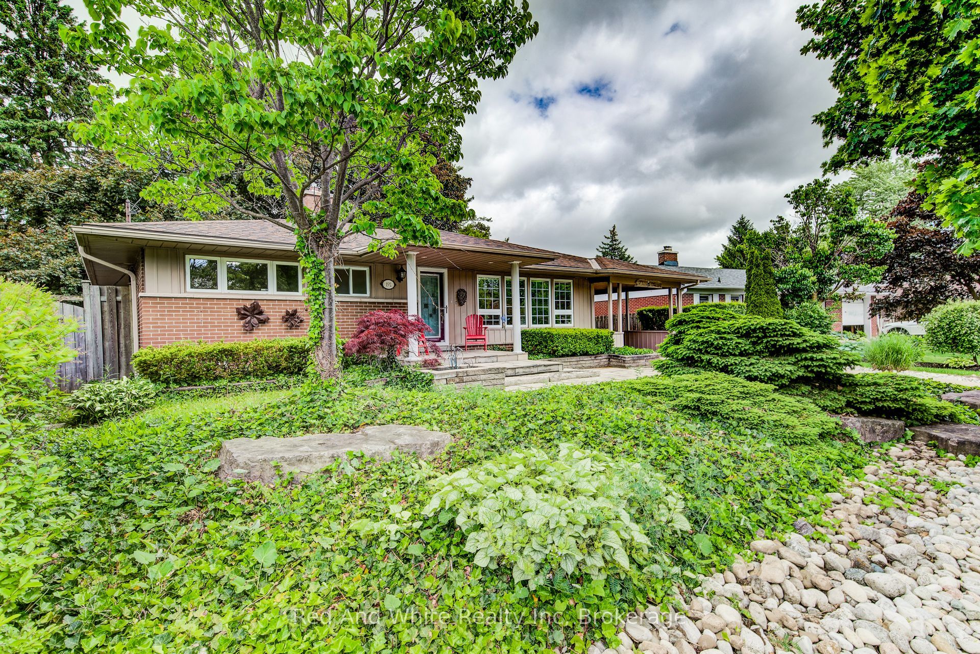 192 Warren Road