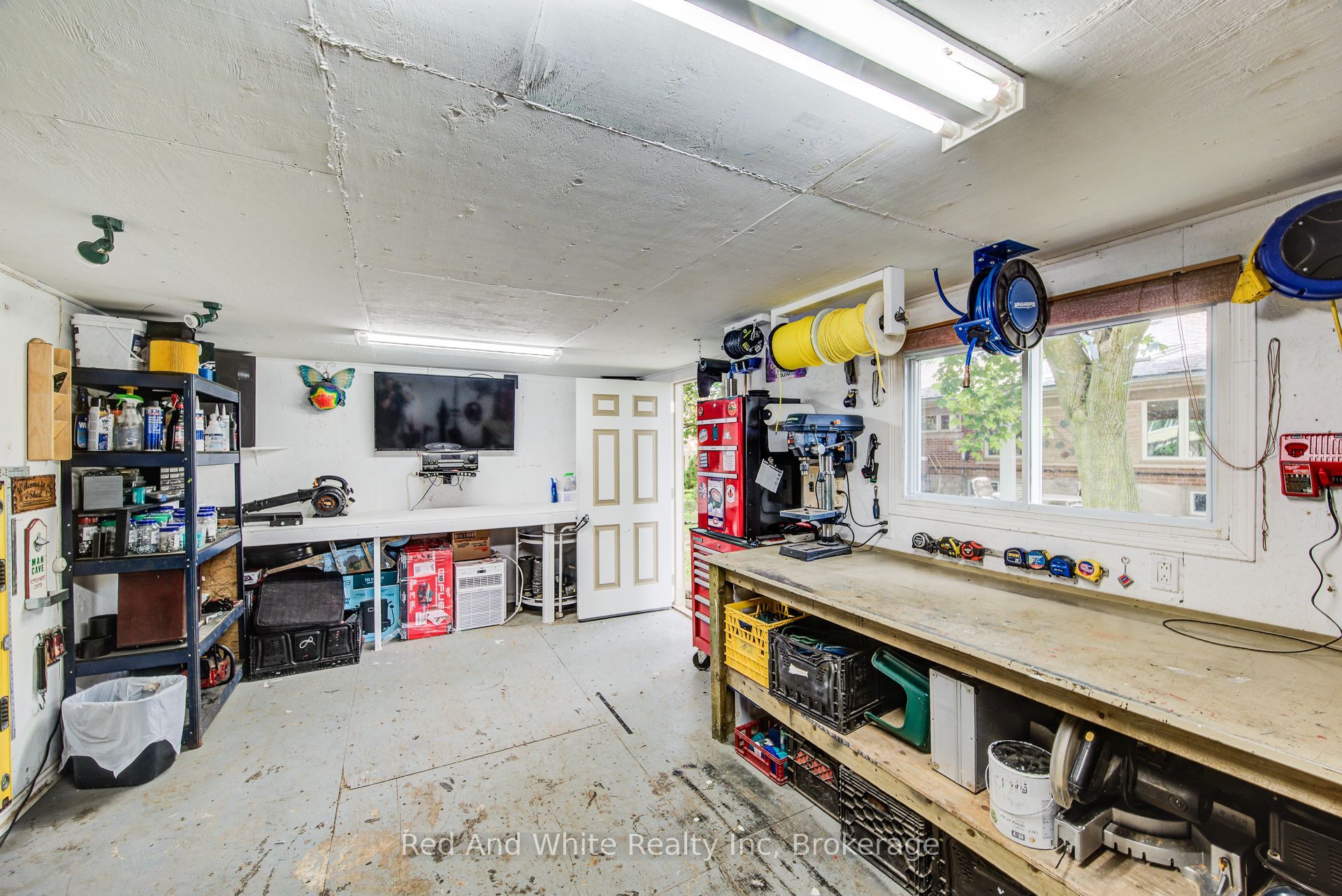 192 Warren Road