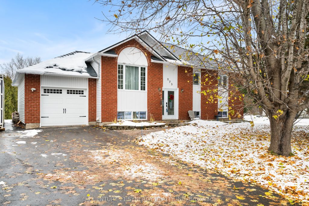 Photo of 273 Oakwood Drive, Clarence-Rockland, ON K4K 1K9 (MLS # X12557174)