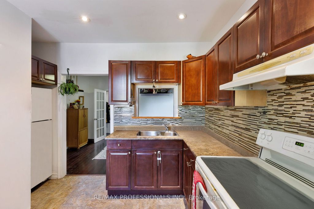 Photo of 176 Symington Avenue, Toronto, ON M6P 3W6 (MLS # W12285210)