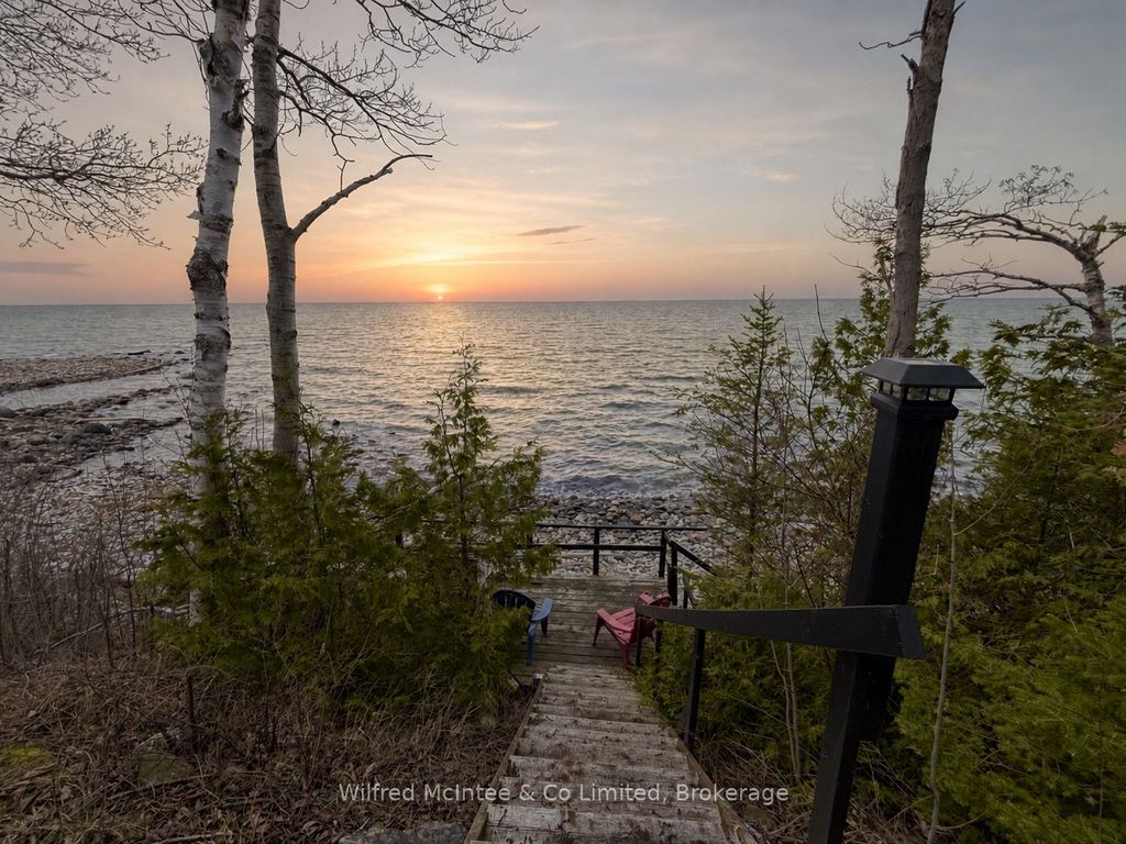 Photo of 775 BRUCE ROAD 13 Road, Native Leased Lands, ON N0H 2L0 (MLS # X13075936)