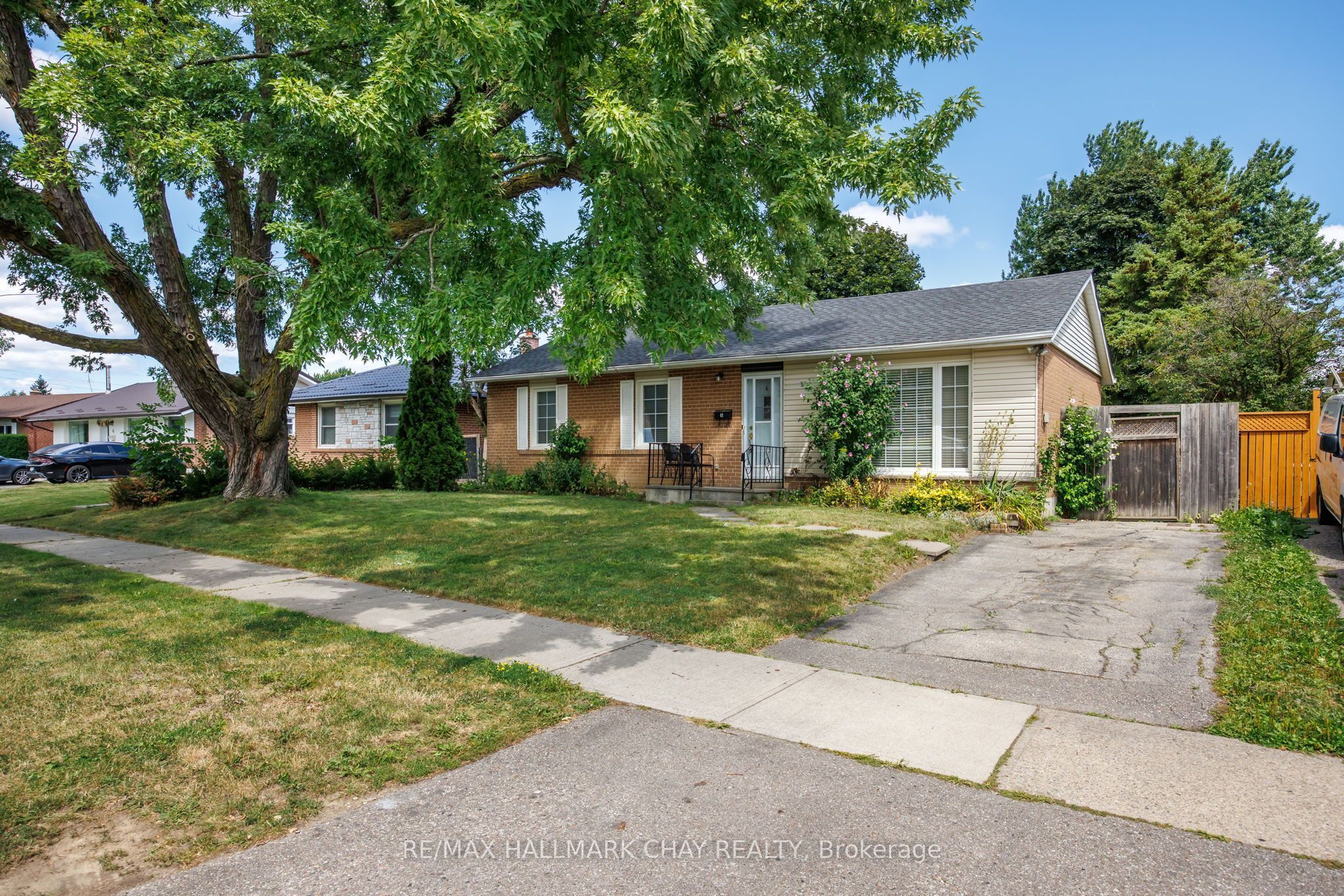 41 Aberdeen Crescent