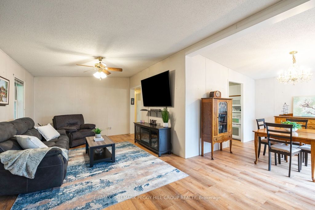 Photo of 30 Jane Street, Oro-Medonte, ON L3V 0P9 (MLS # S12653358)