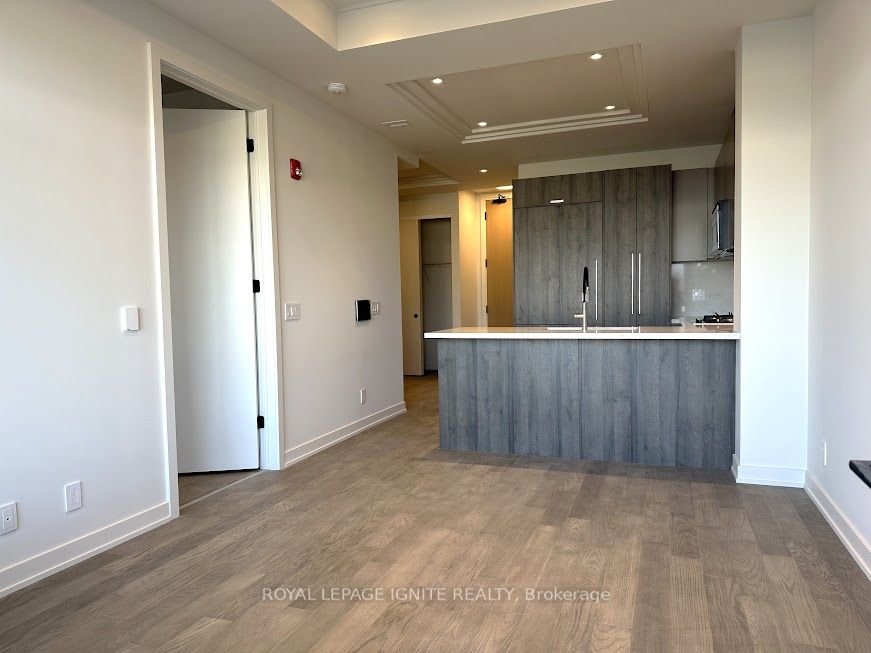 123 MAURICE Drive 306
