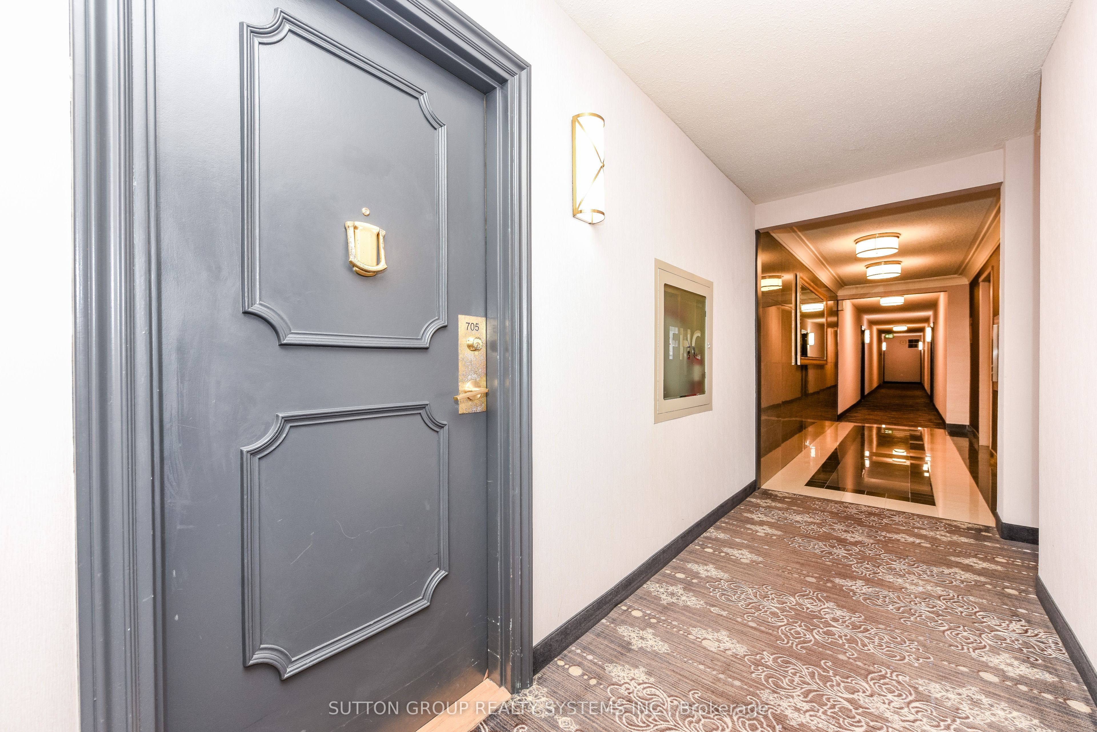 2055 Upper Middle Road 705