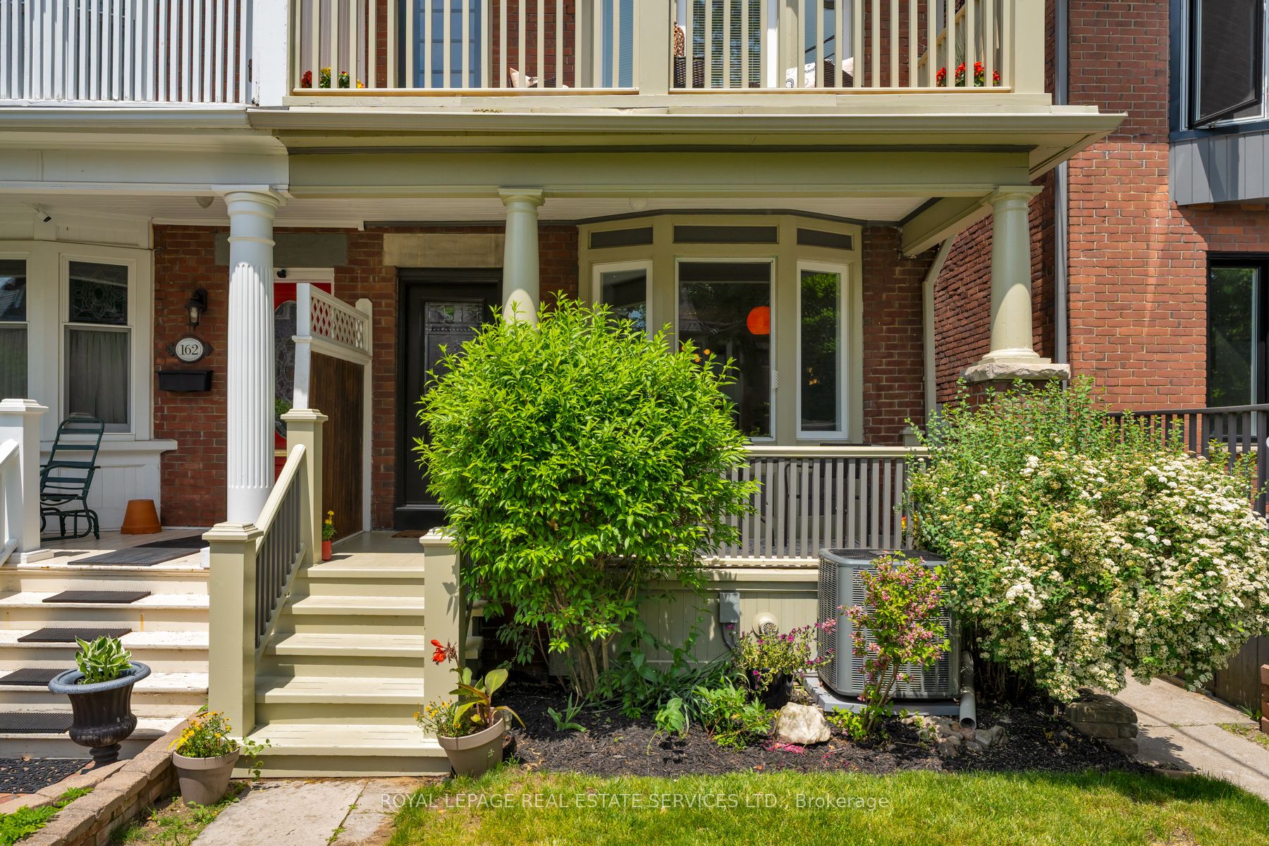 164 Fulton Avenue