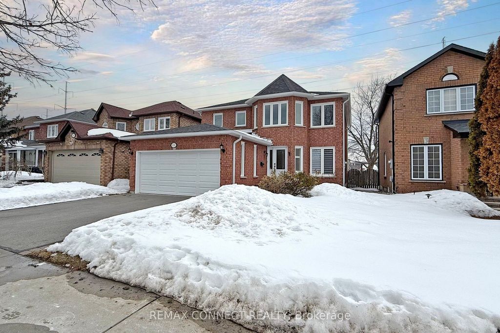 Photo of 111 Dali Crescent, Toronto, ON M1B 5Y3 (MLS # E12846374)