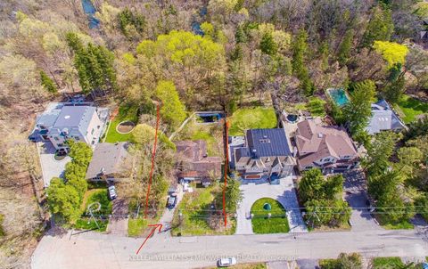 51 Sprucewood Drive Markham ON L3T 2P8