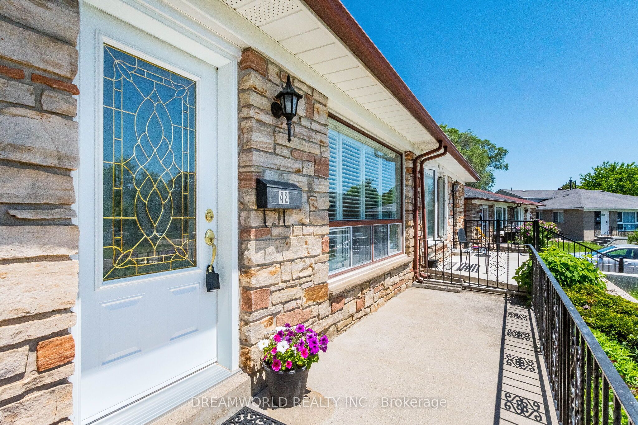 42 Northwood Drive