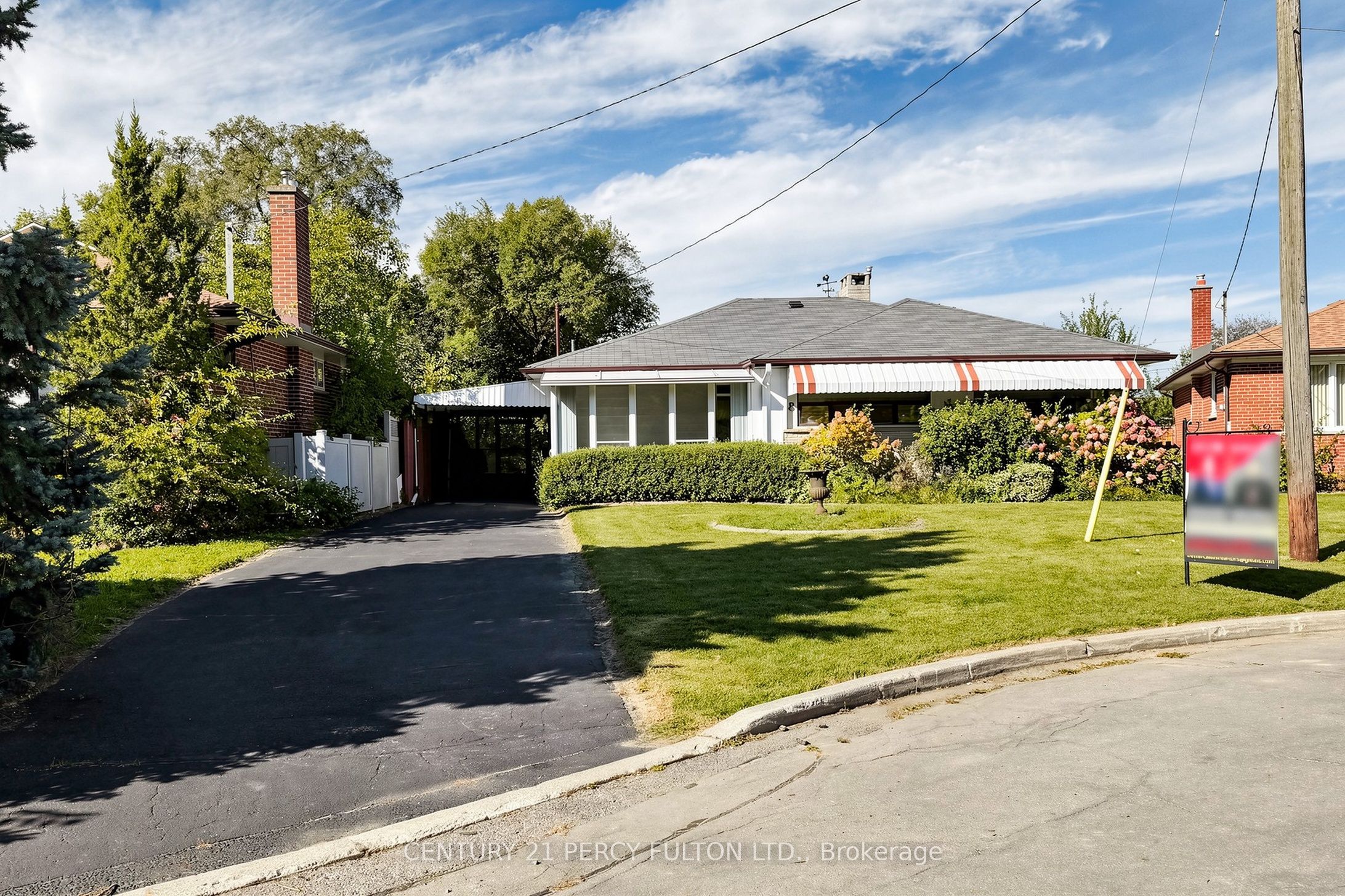 8 Wallbridge Court