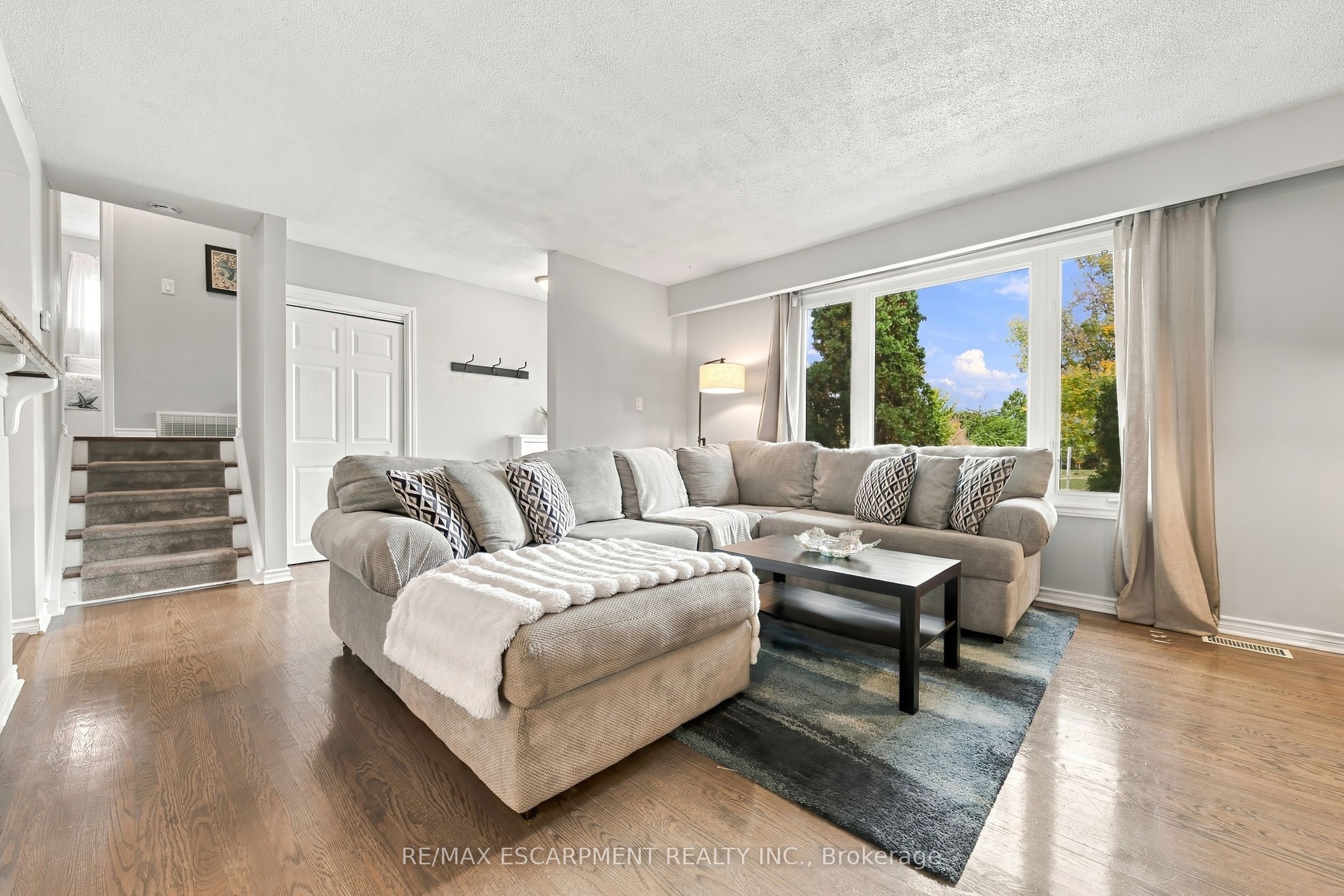 429 Limeridge Road W