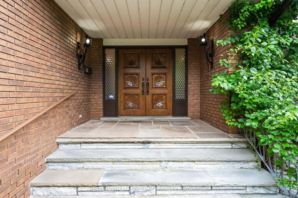 Photo of 43 Braecrest Avenue, Toronto, ON M9P 1Z6 (MLS # W13530214)