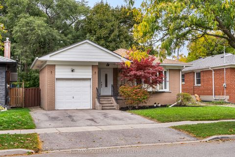 Photo of 266 Chine Drive, Toronto, ON M1M 2L8 (MLS # E12474116)