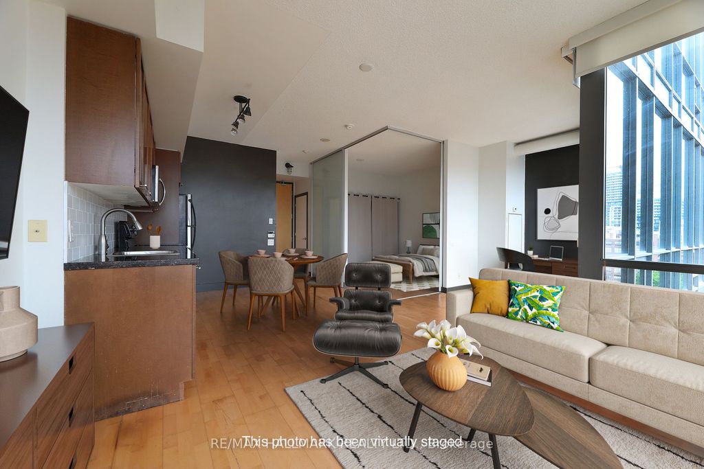 Photo of 33 Mill Street #817, Toronto, ON M5A 3R3 (MLS # C12448552)