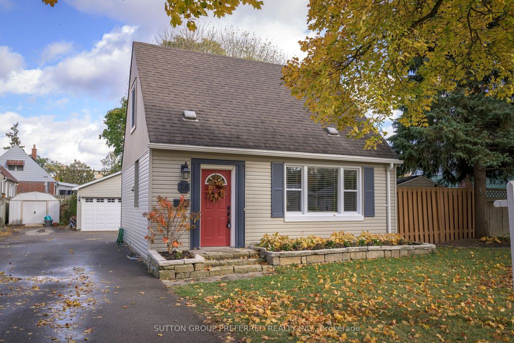 Photo of 28 Apeldoorn Crescent, London East, ON N5Y 2B6 (MLS # X12505870)