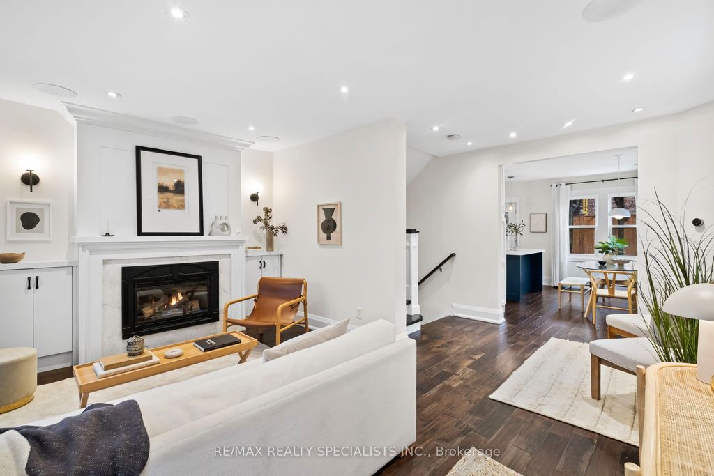 Photo of 8 Primrose Avenue, Toronto, ON M8V 1P8 (MLS # W13024664)