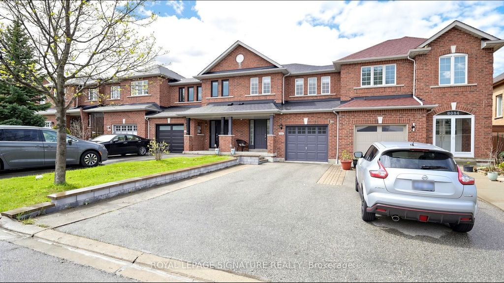 Photo of 6086 Windfleet Crescent, Mississauga, ON L5V 2Z6 (MLS # W13078372)