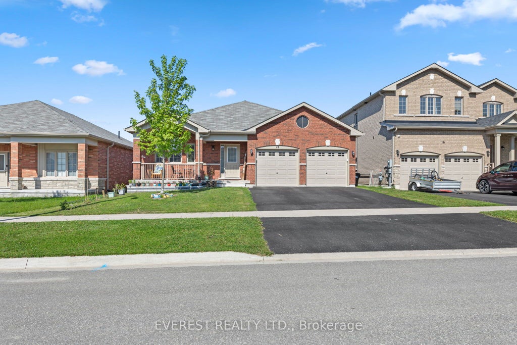 Photo of 14 Hewson Street, Penetanguishene, ON L9M 0V7 (MLS # S13218436)