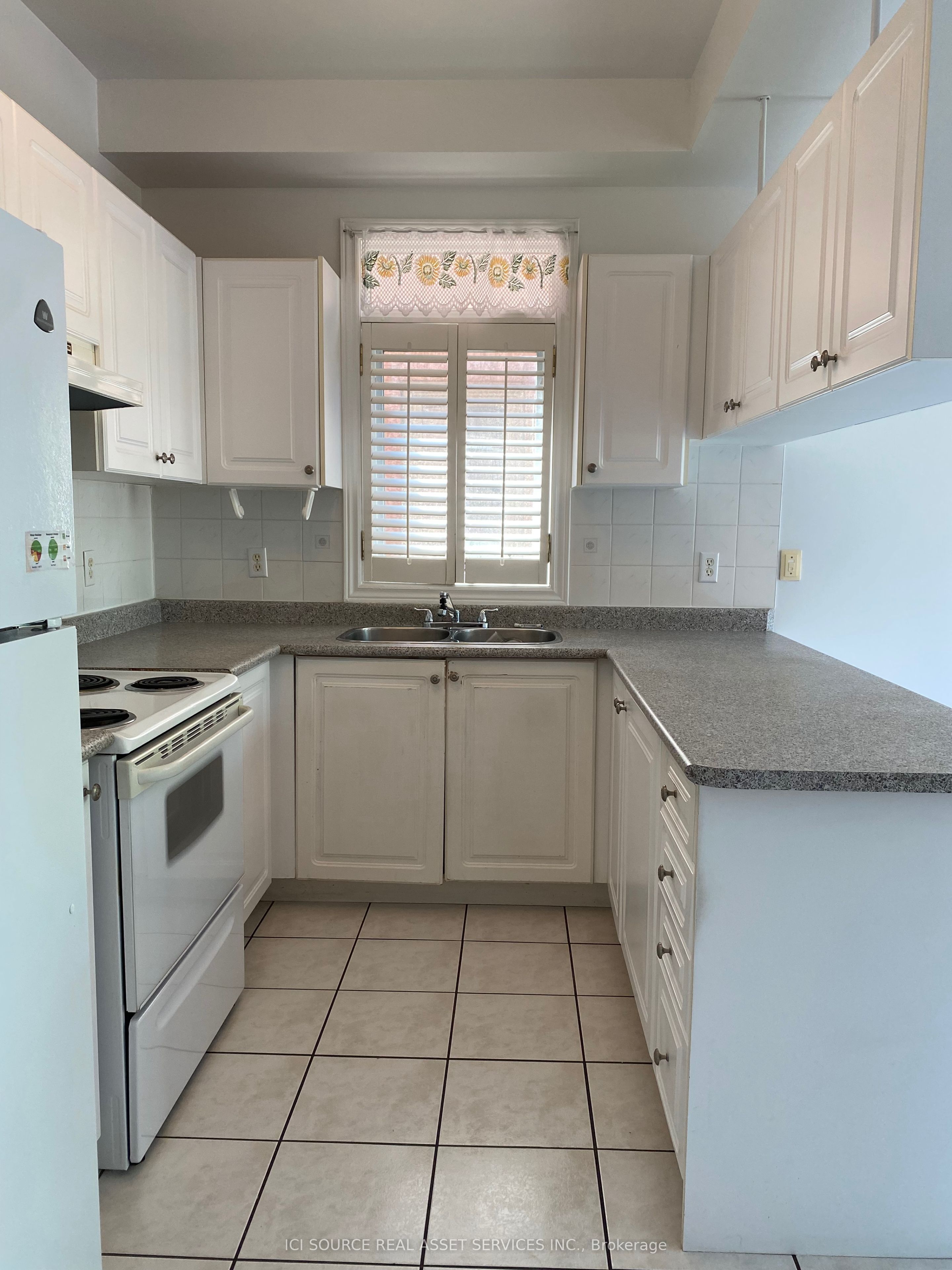 169 Matthew Drive Upper Level