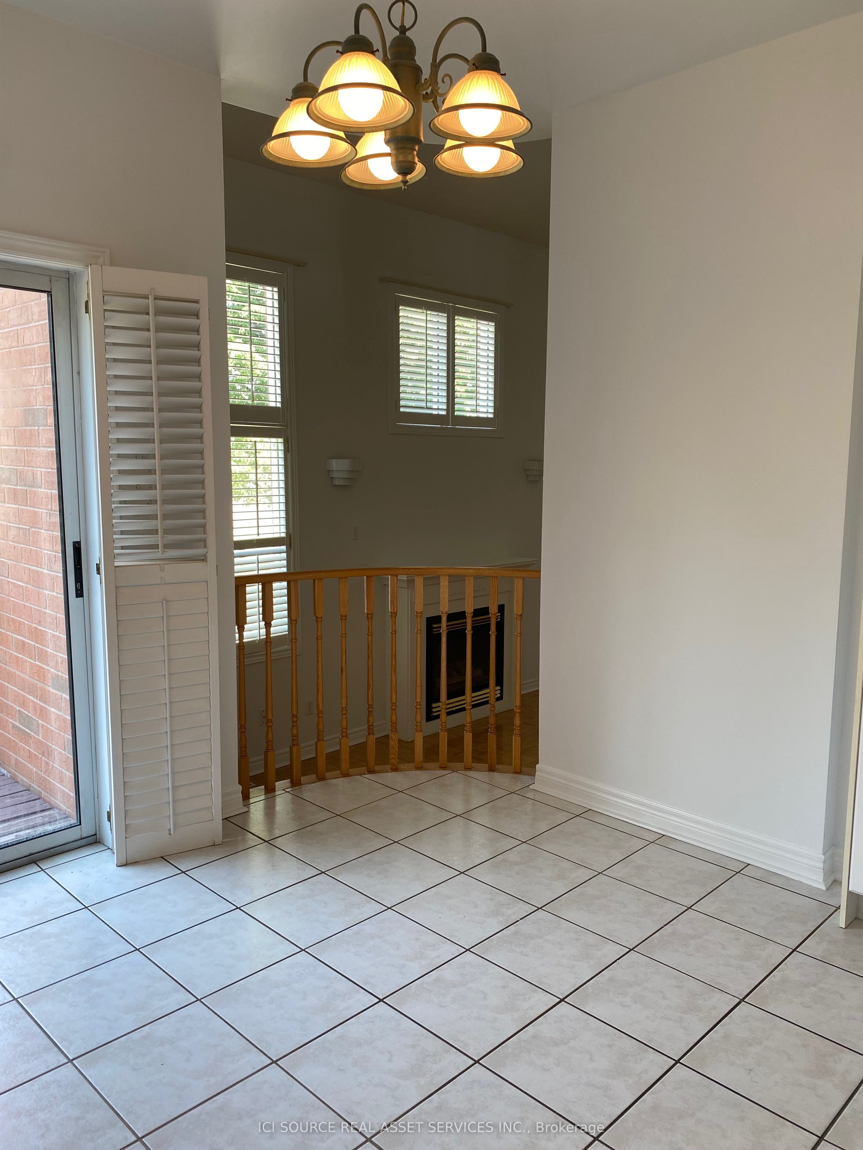 169 Matthew Drive Upper Level