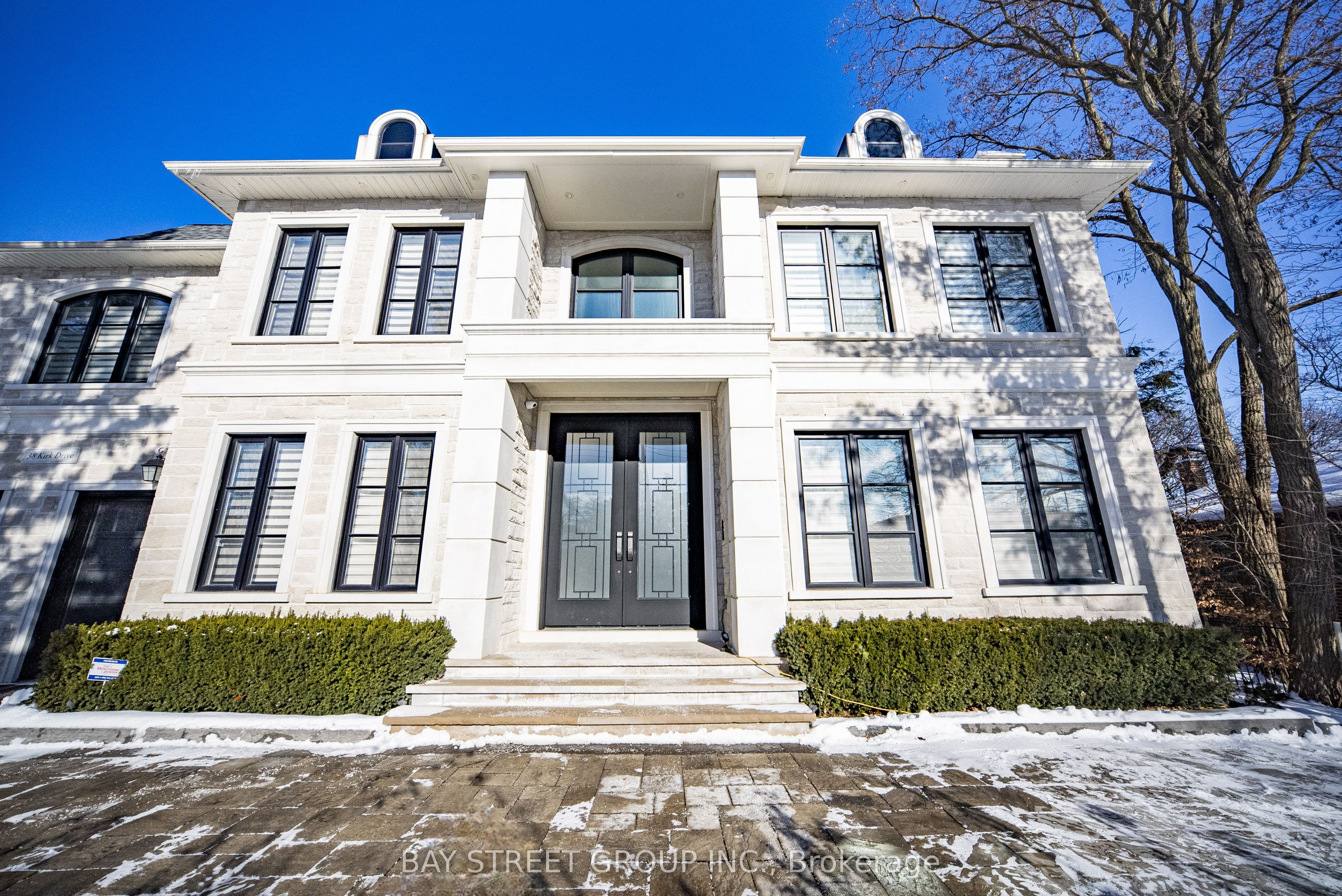 38 Kirk Drive