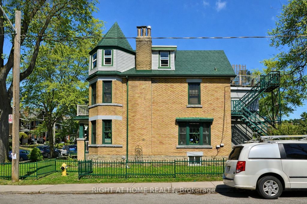 Photo of 341 Sunnyside Avenue, Toronto, ON M6R 2R7 (MLS # W12994440)