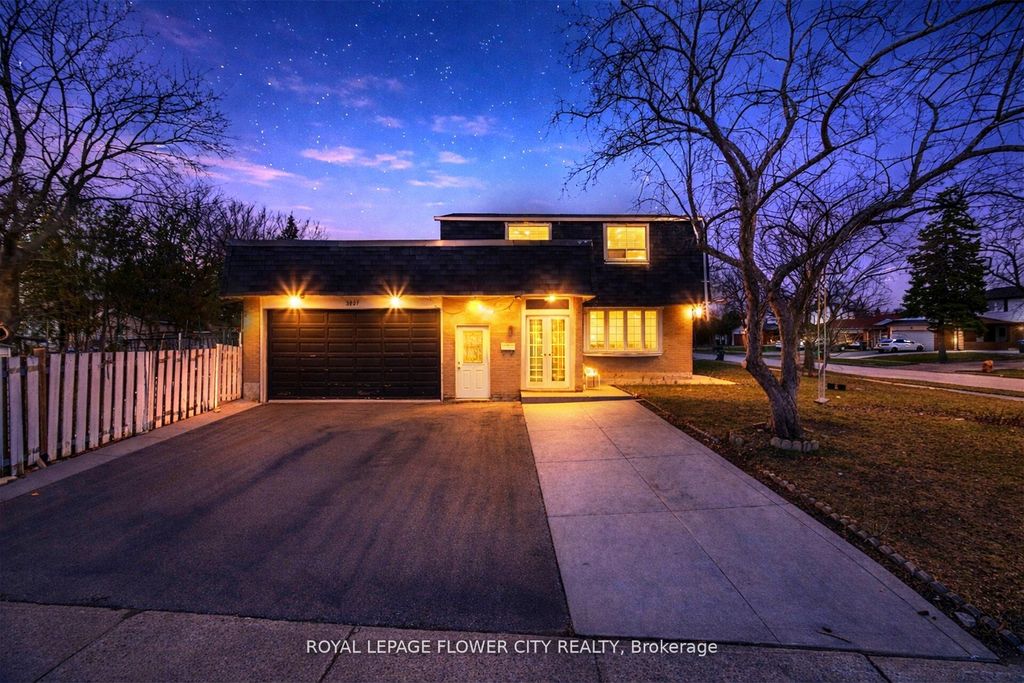 Photo of 3027 Coral Drive, Mississauga, ON L4T 1Z2 (MLS # W13106456)