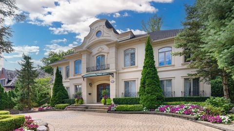 28 Glenorchy Road Toronto ON M3C 2P9