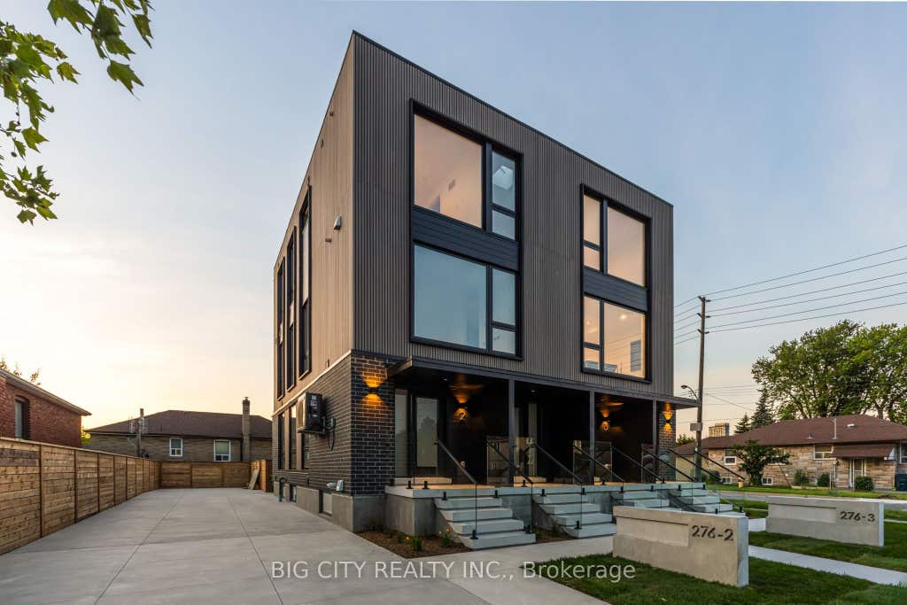 Photo of 276 Lanor Avenue #1, Toronto, ON M8W 2P9 (MLS # W13640894)