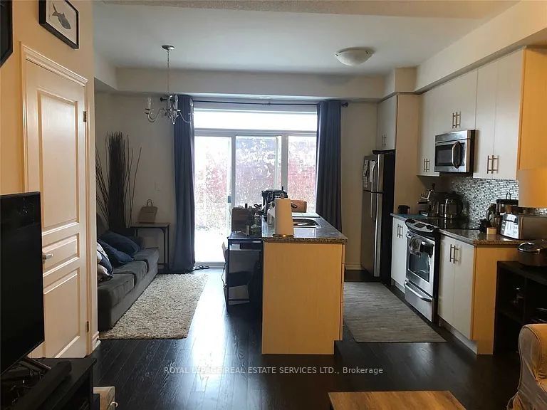 636 Evans Avenue 47