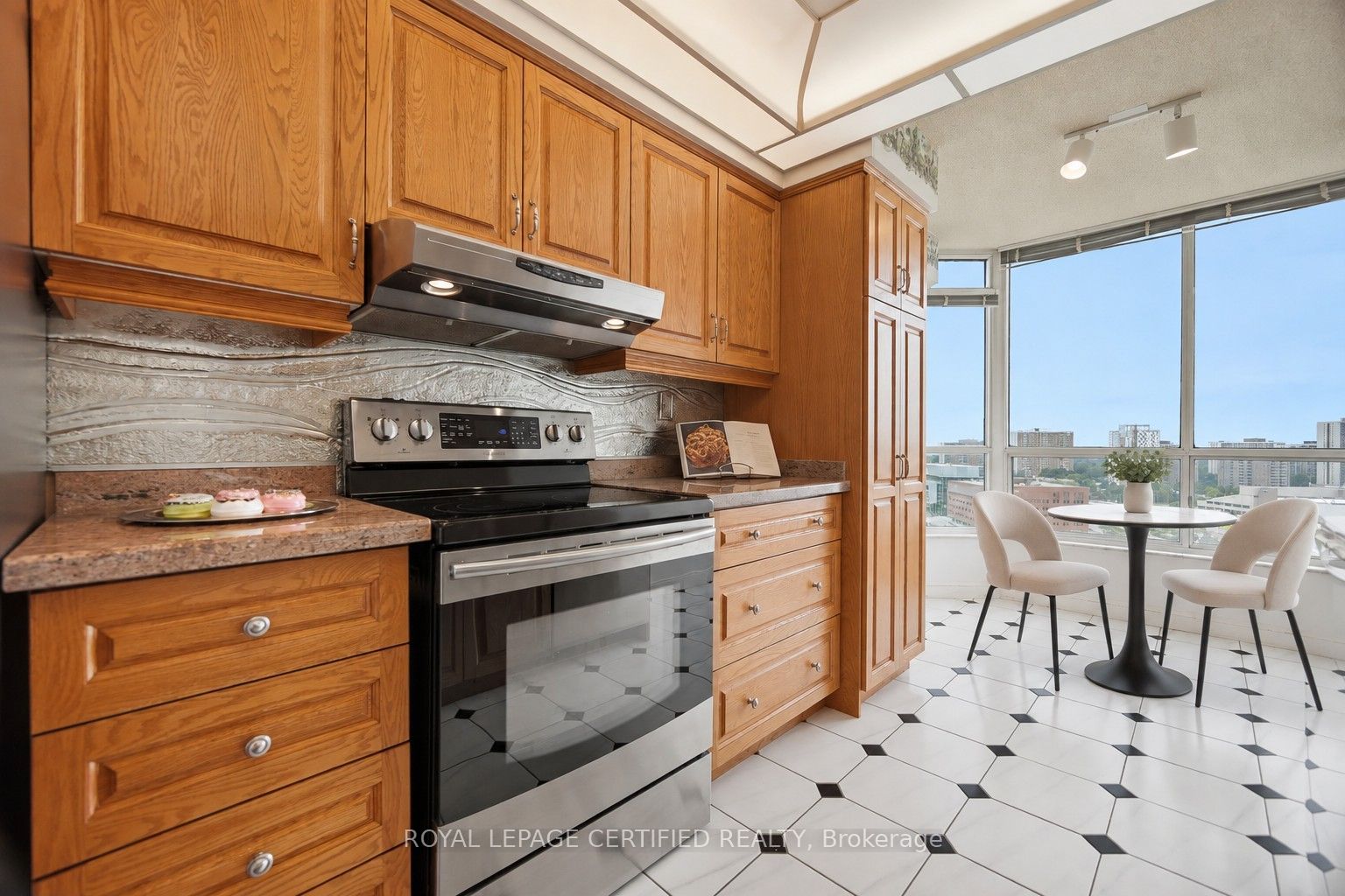 24 Hanover Road 1610
