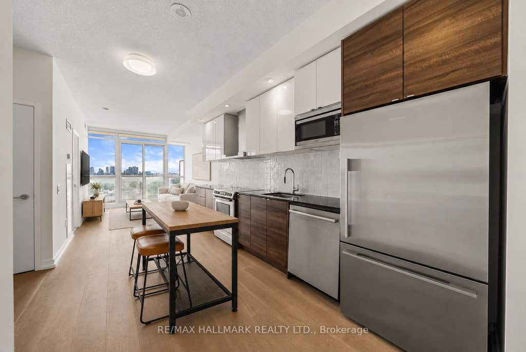 Photo of 121 McMahon Drive #3102, Toronto, ON M2K 0C2 (MLS # C13599682)