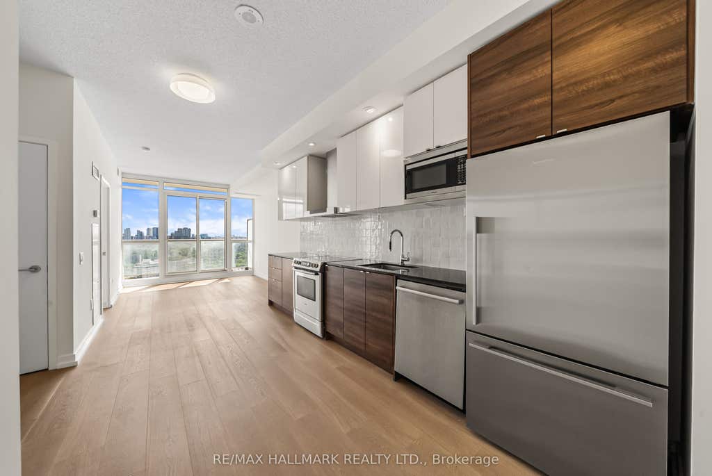 Photo of 121 McMahon Drive #3102, Toronto, ON M2K 0C2 (MLS # C13599682)