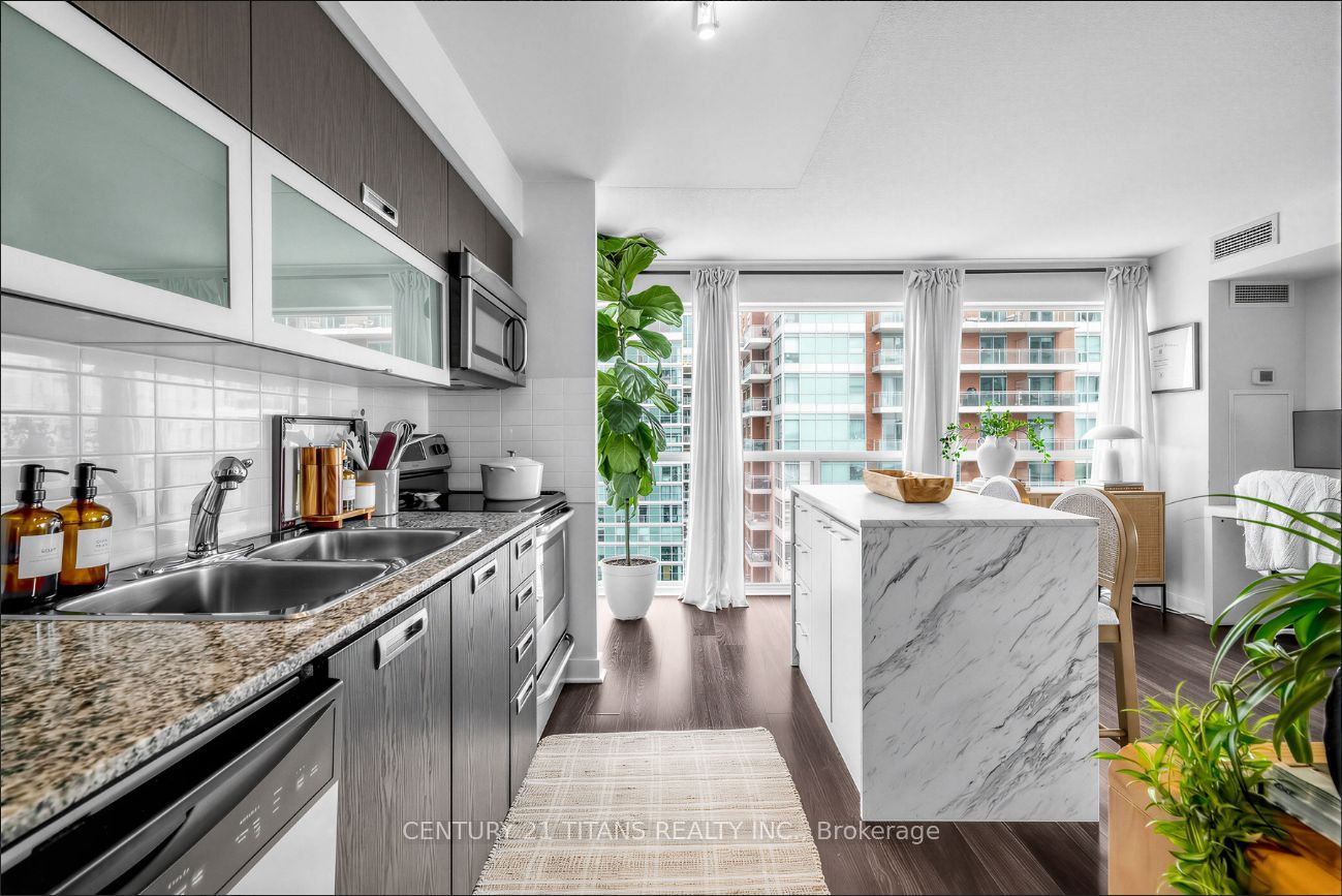 100 Western Battery Road N 2102