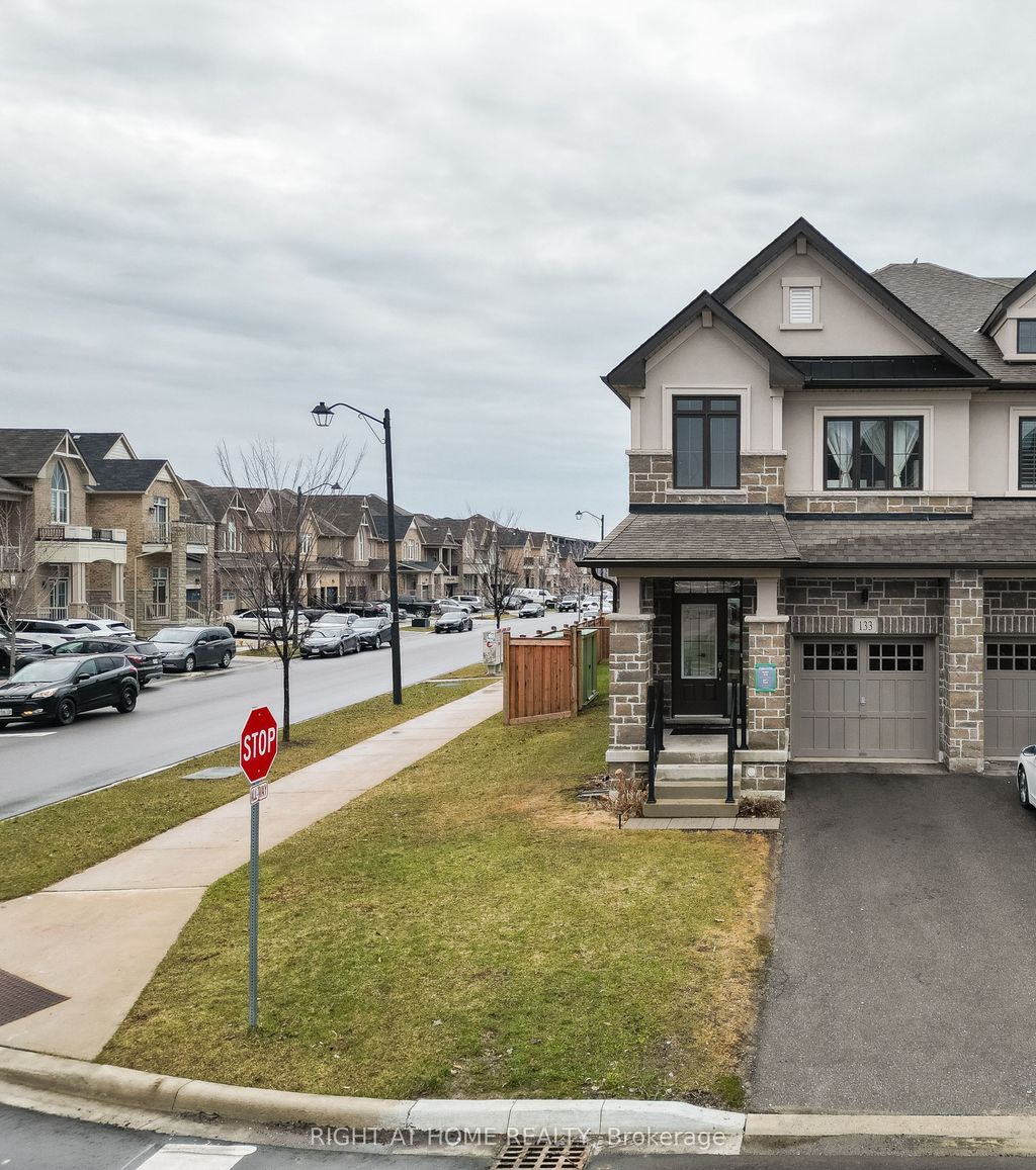 Photo of 133 Benadir Avenue, Caledon, ON L7C 4E7 (MLS # W13023266)