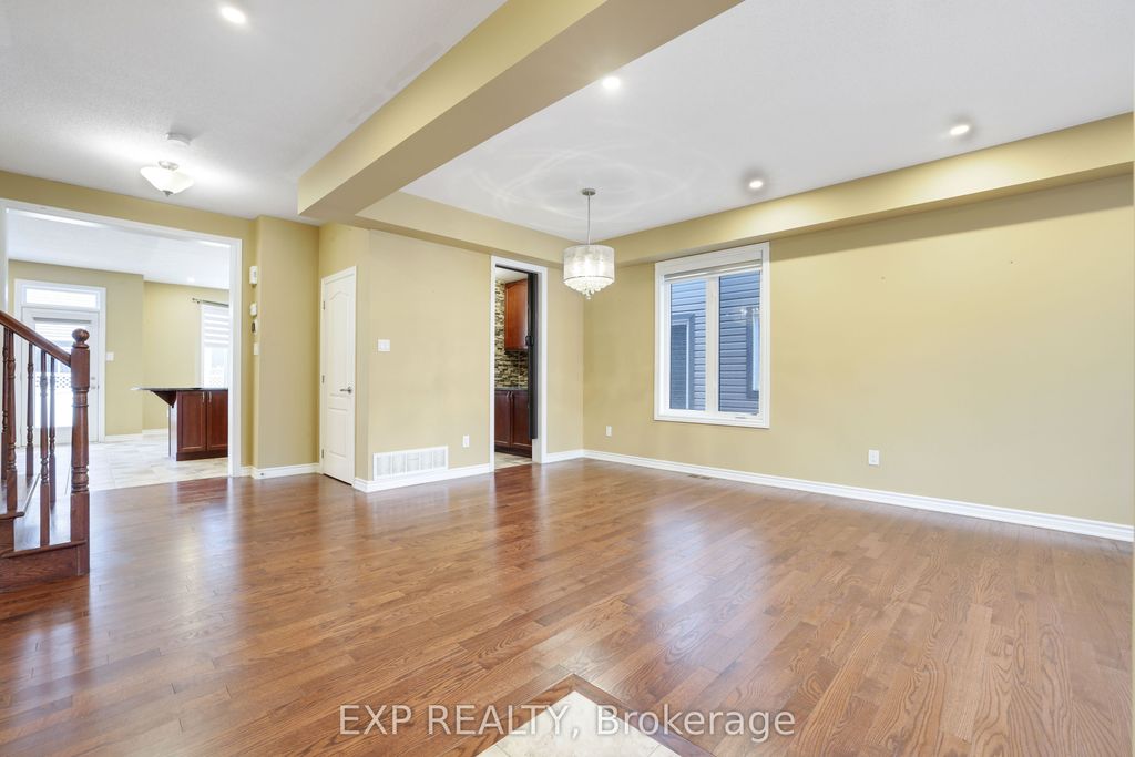 Photo of 210 Rivertree Street, Kanata, ON K2M 0J3 (MLS # X12927290)