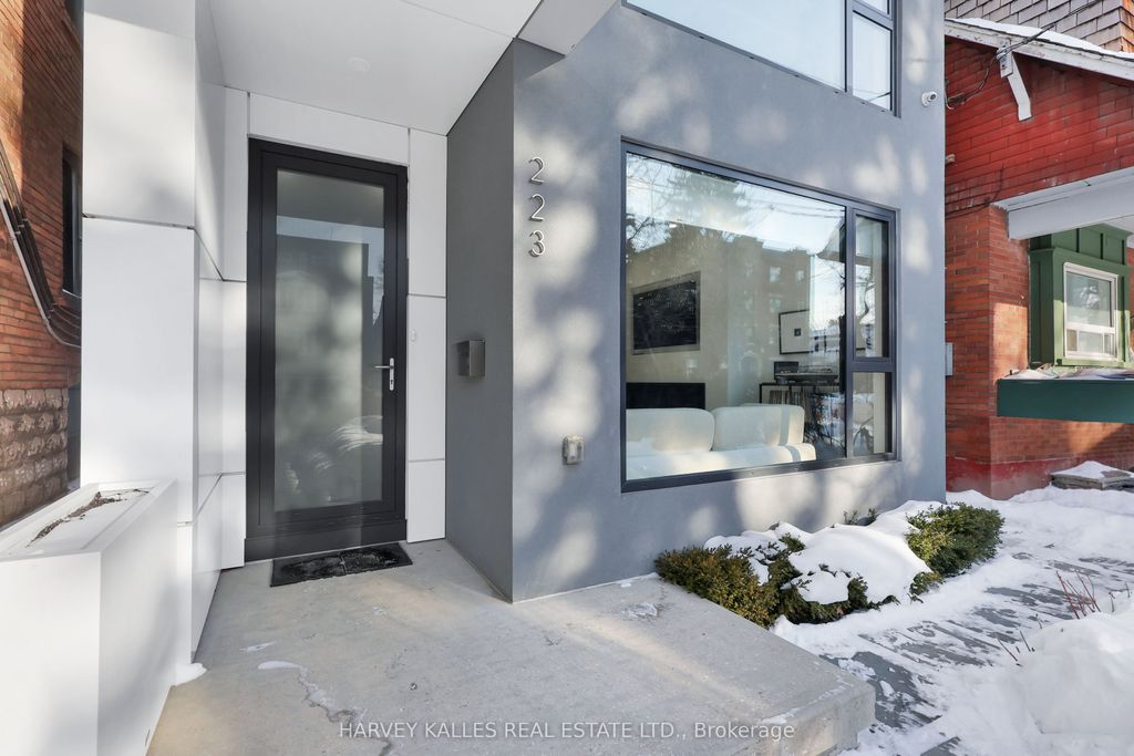 Photo of 223 Wychwood Avenue, Toronto, ON M6C 2T5 (MLS # C12797506)