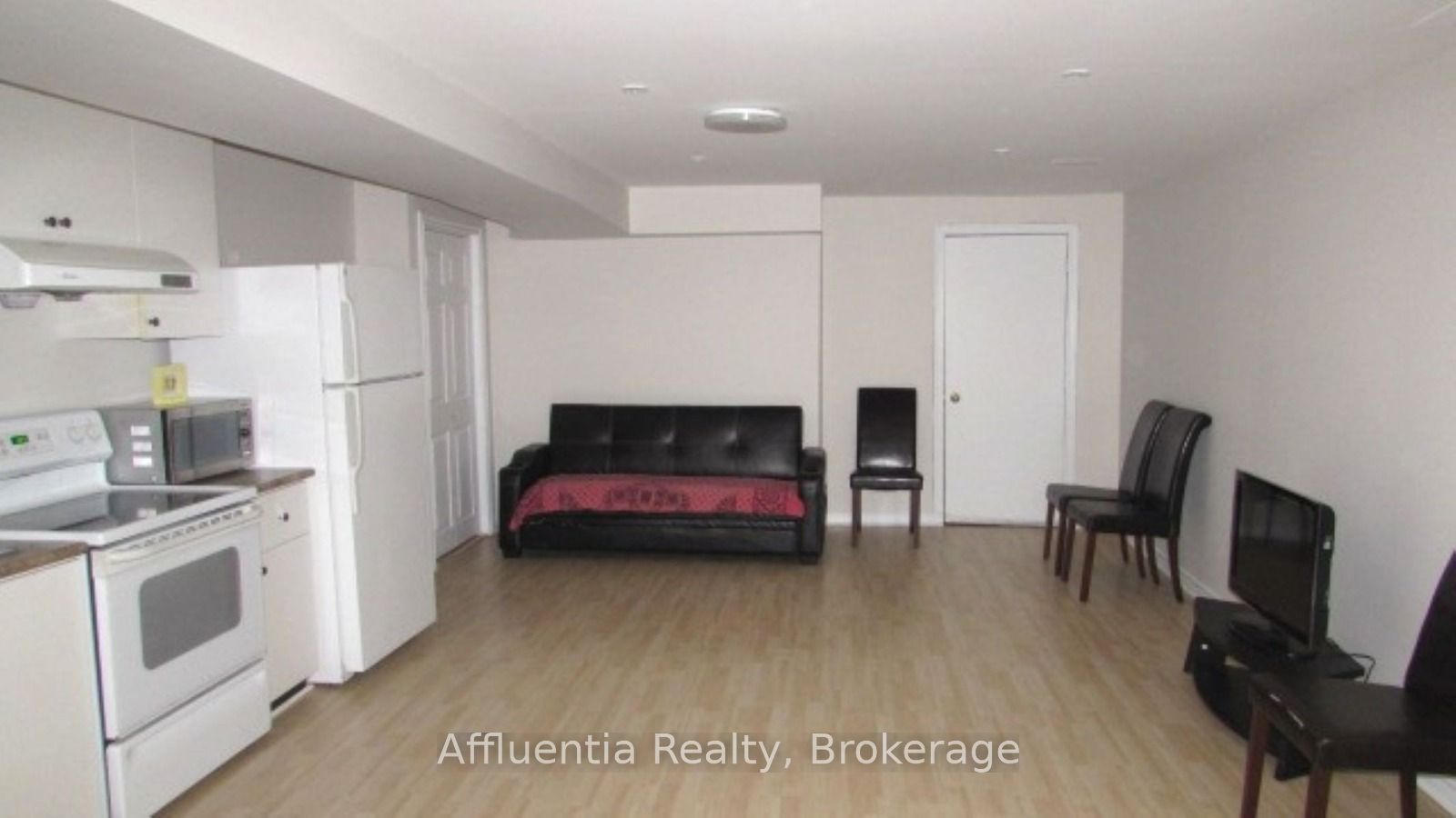 132 Oakborough Drive