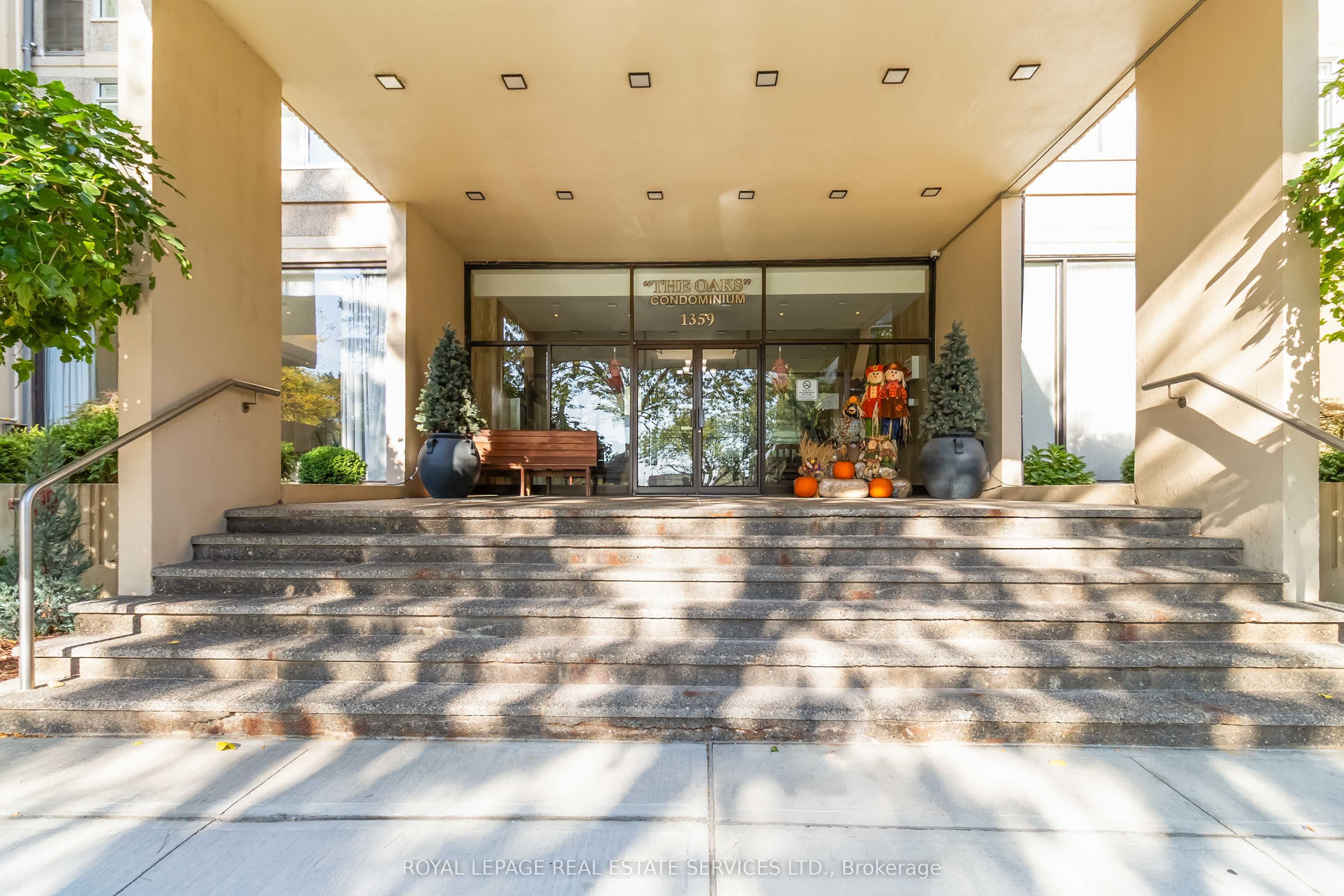1359 White Oaks Boulevard 602
