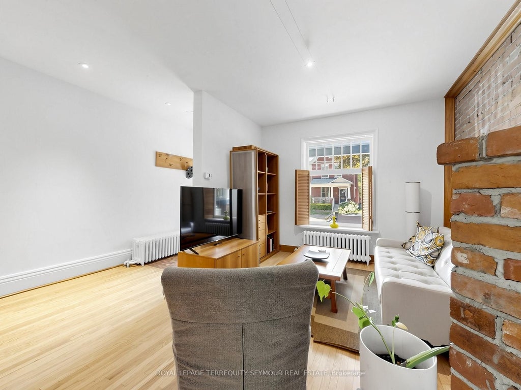 Photo of 225 Howland Avenue, Toronto, ON M5R 3B7 (MLS # C13163212)