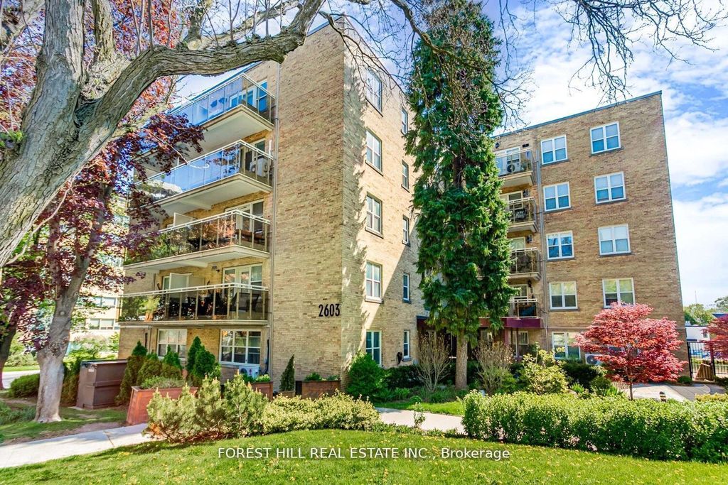 Photo of 2603 Bathurst Street #208, Toronto, ON M6B 2Z6 (MLS # C13143970)