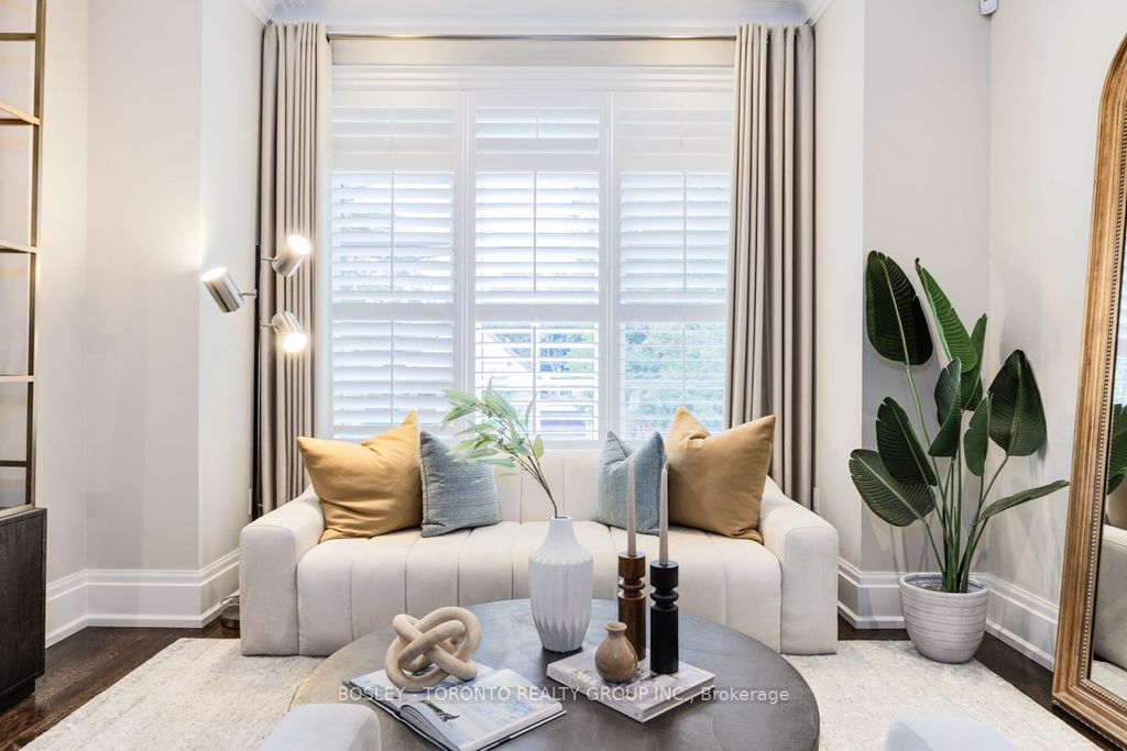 Photo of 39 Camberwell Road, Toronto, ON M6C 3E7 (MLS # C12506538)